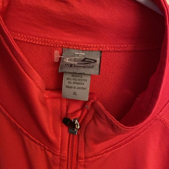 Champion Women's Red Jacket. Size XL - Picture 2 of 5